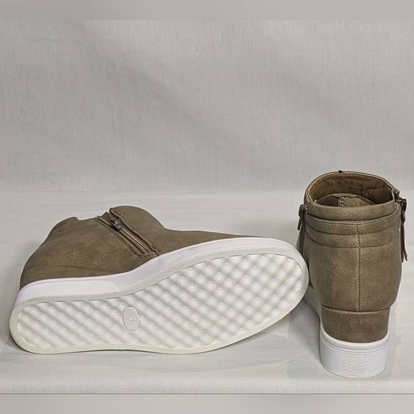 NEW Dream Pairs Womens Platform Wedge Sneakers Ankle Booties Sz 7 taupe - Picture 4 of 4